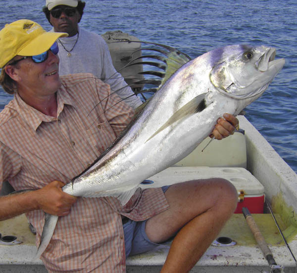 Salzwasserfliegenfischen auf Roosterfish